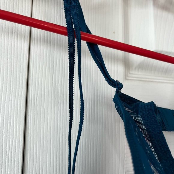 PINK convertible bra size 36B in aqua - Picture 3 of 5